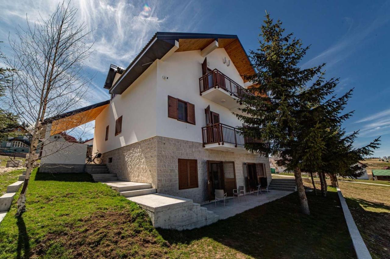 Turisticki Apartmani “Kraljeva Stolica” Žabljak Kültér fotó
