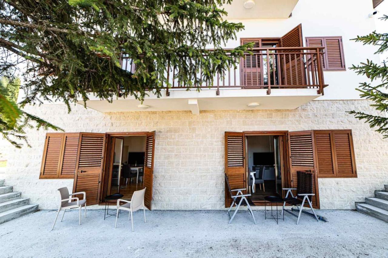 Turisticki Apartmani “Kraljeva Stolica” Žabljak Kültér fotó