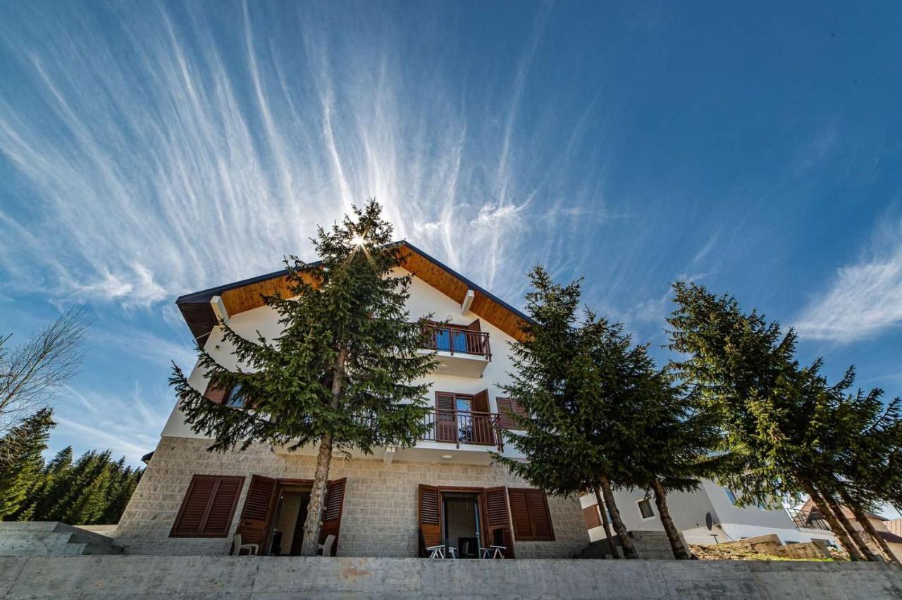 Turisticki Apartmani “Kraljeva Stolica” Žabljak Kültér fotó