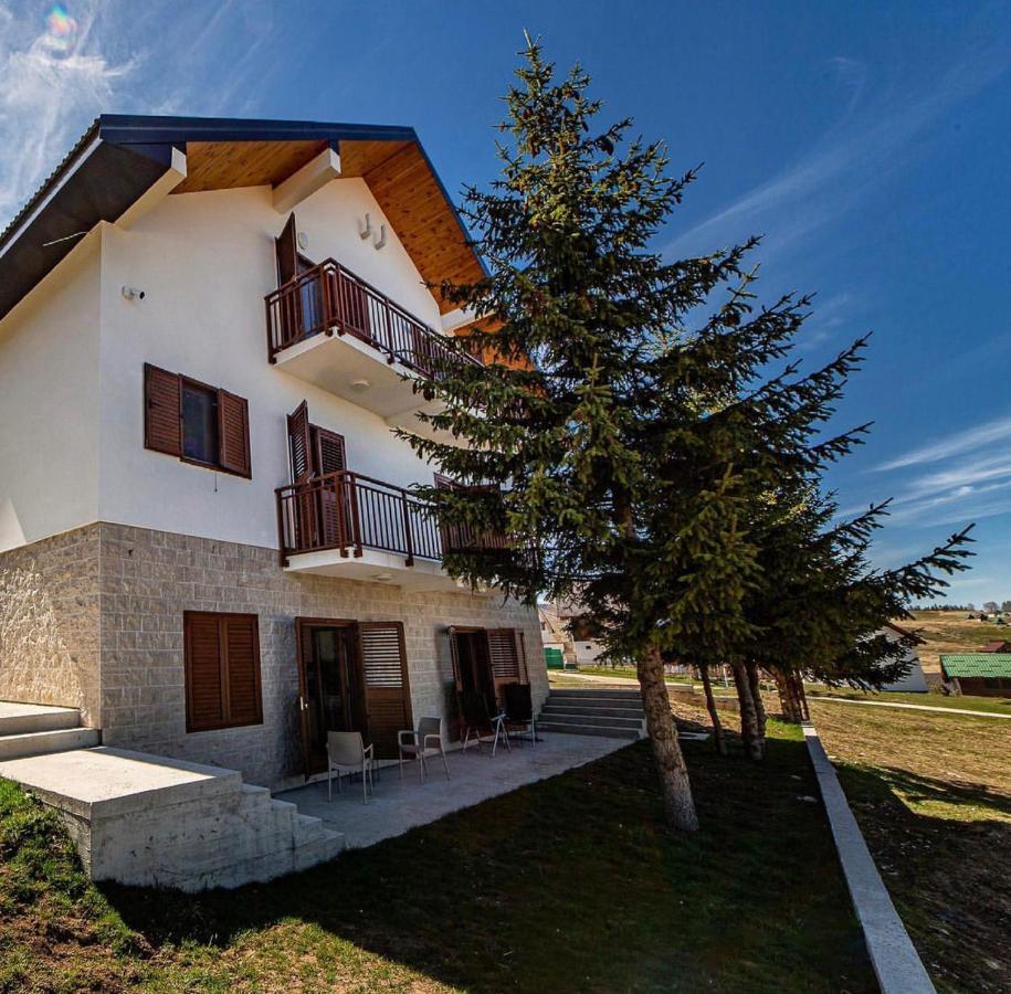 Turisticki Apartmani “Kraljeva Stolica” Žabljak Kültér fotó
